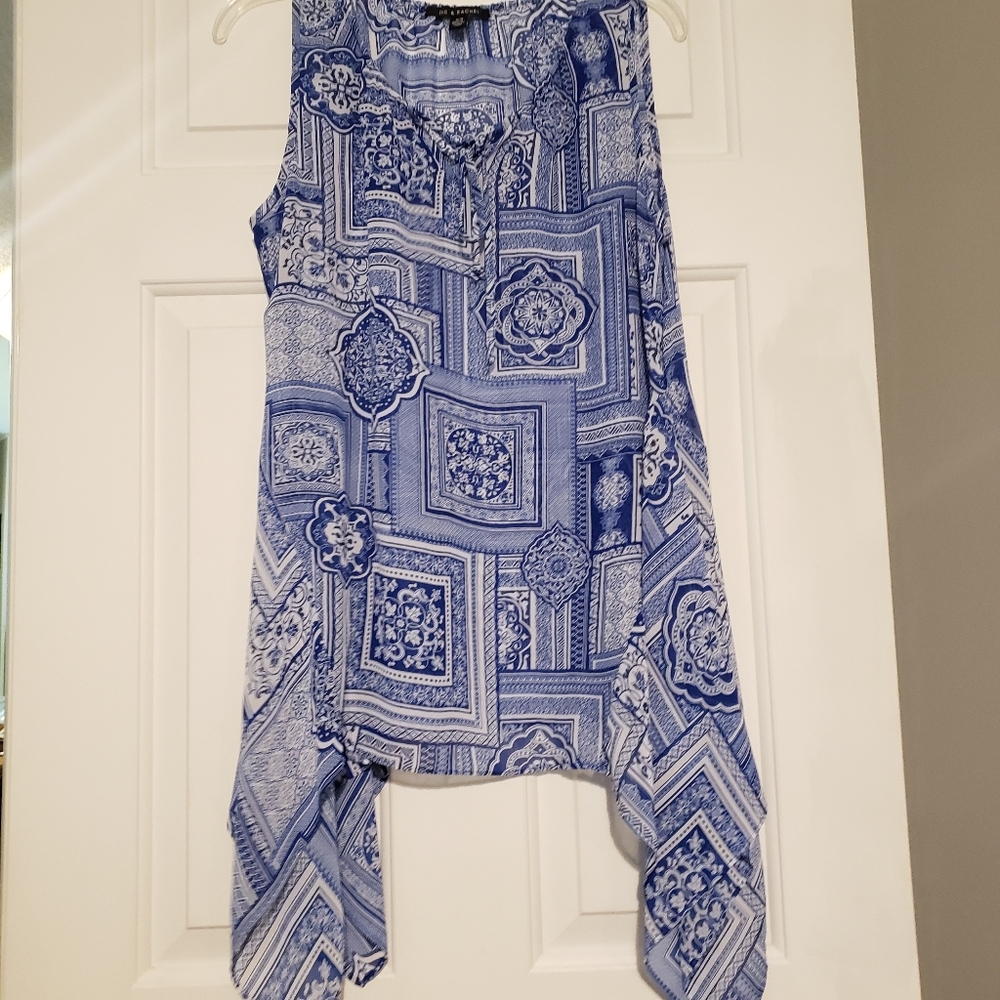 Zach & Rachel blue sleeveless shirt